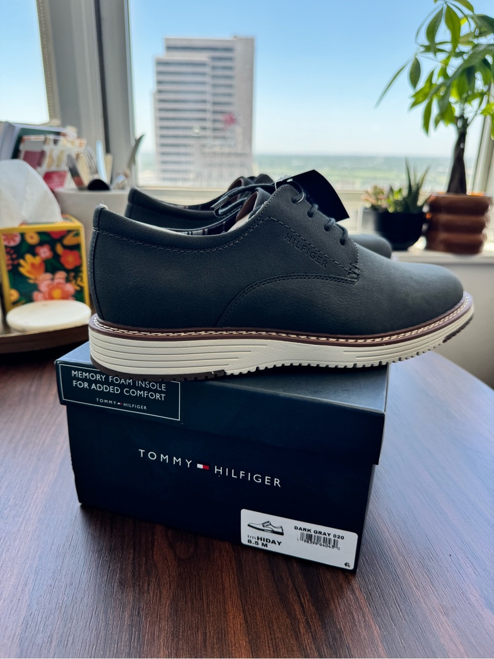 Tommy Hilfiger Hiday Charcoal Gray Lace-Up Derby with Cream Sole
